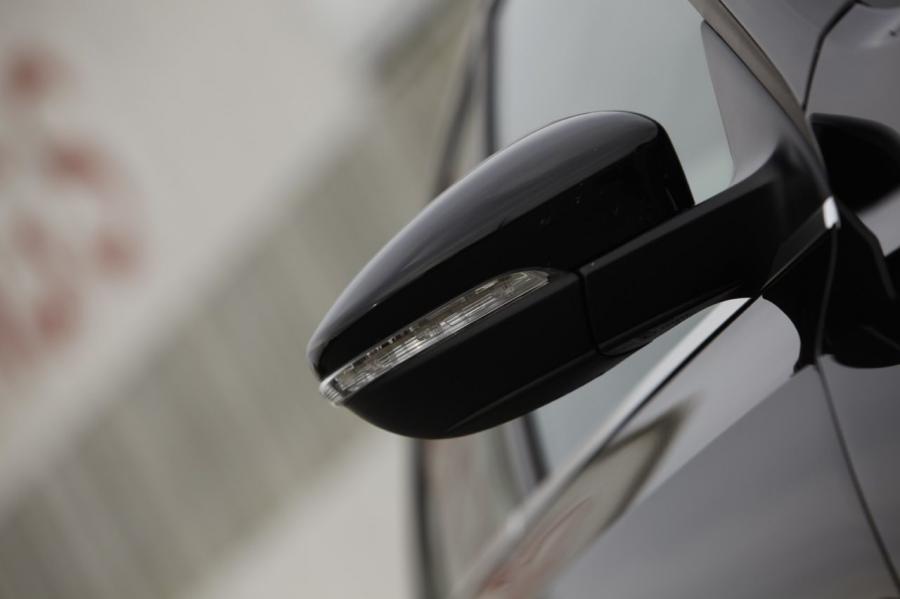  Volkswagen Jetta GLI Autobahn 2012 года  (фото 30 из 33)